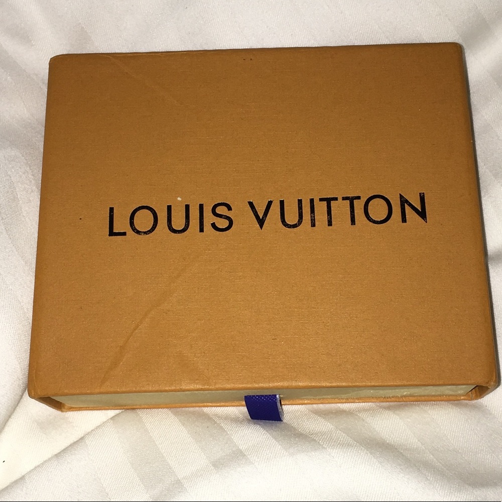 Meet your Posher, Manny